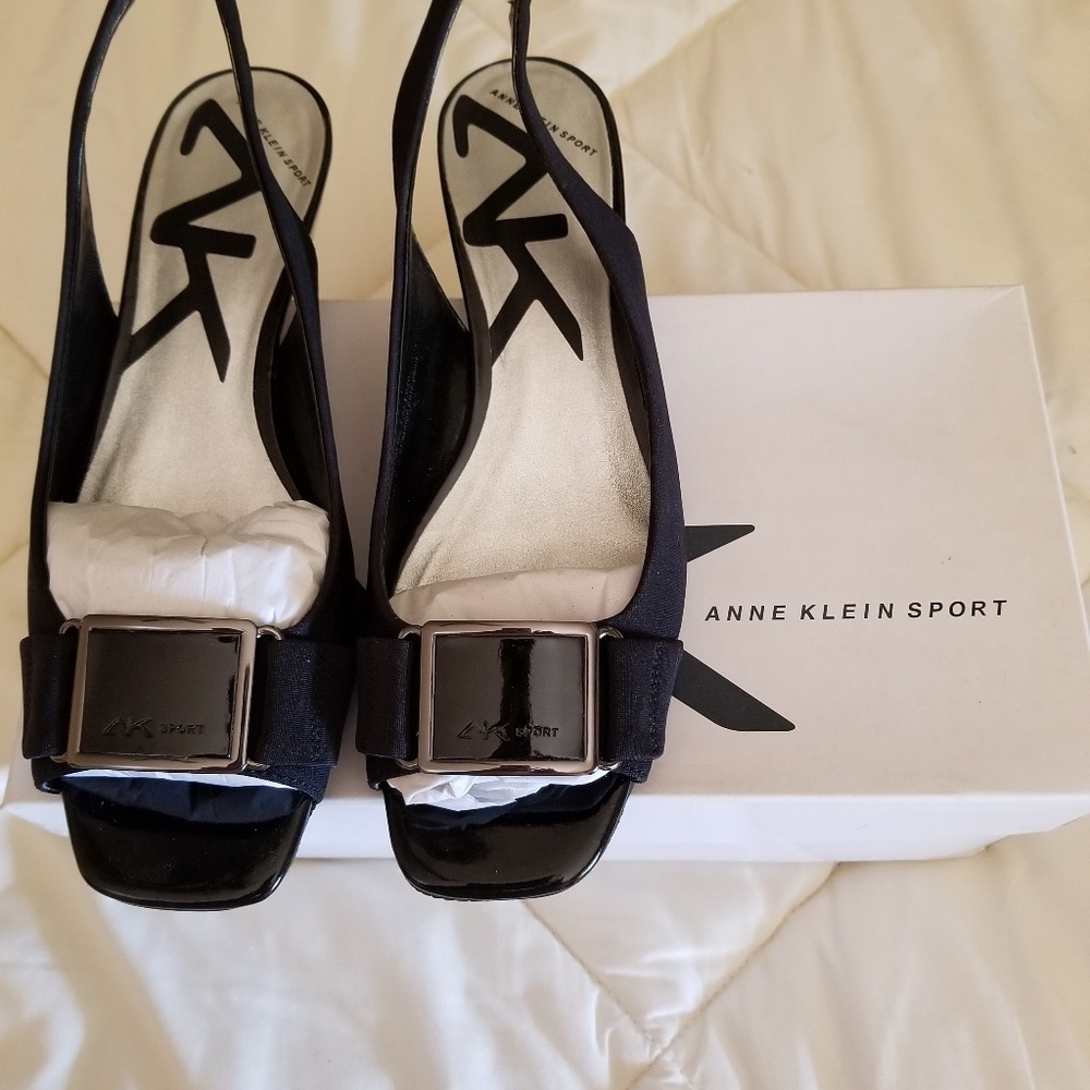 Sling back sandals